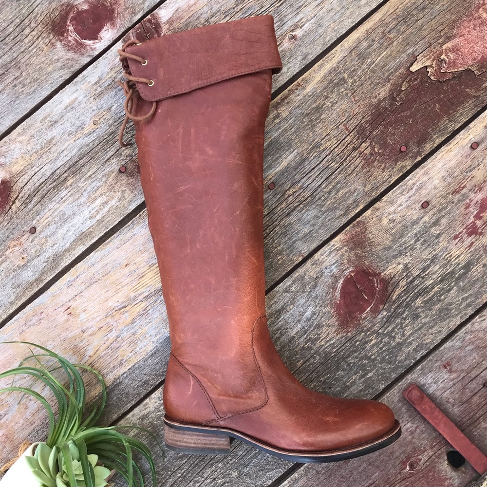 ☘️♥️Vince Camuto Fays Tall Boots♥️☘️
